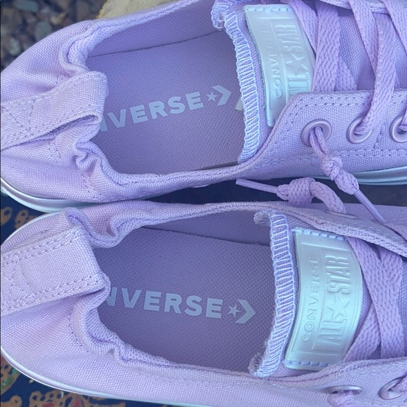 Iridescent “Lilac Mist” Converse Shoreline 7.5 - Picture 11 of 15